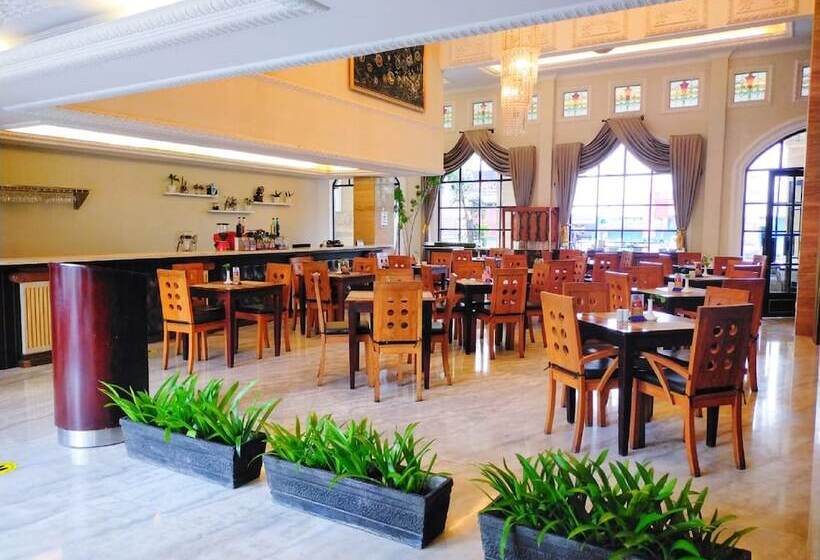 Fotos del hotel D'senopati Malioboro Grand:  16