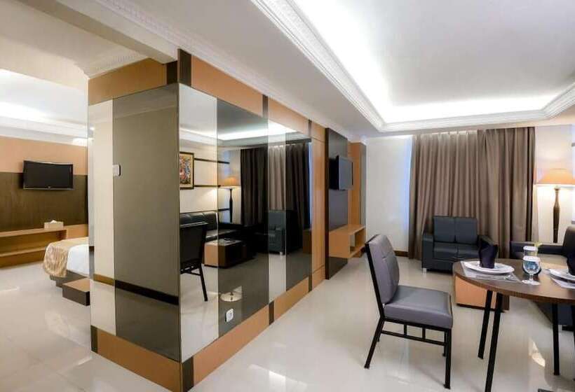 Fotos del hotel D'senopati Malioboro Grand:  24