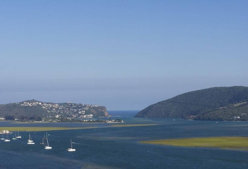 Fotos del hotel Thebloem Guest Suites:  5