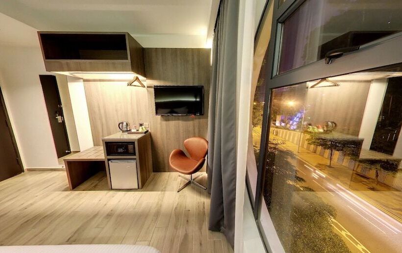 Fotos del hotel Flora By Crossroads:  20