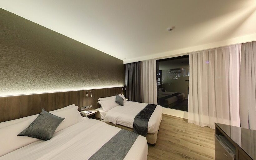 Fotos del hotel Flora By Crossroads:  16