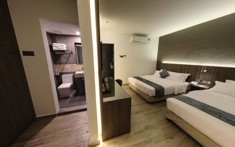 Fotos del hotel Flora By Crossroads:  14