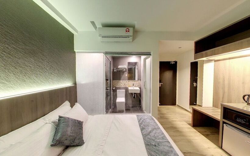 Fotos del hotel Flora By Crossroads:  15