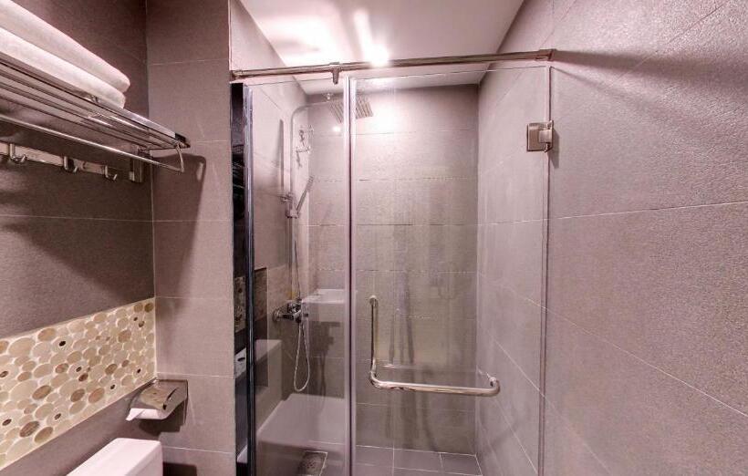 Fotos del hotel Flora By Crossroads:  5