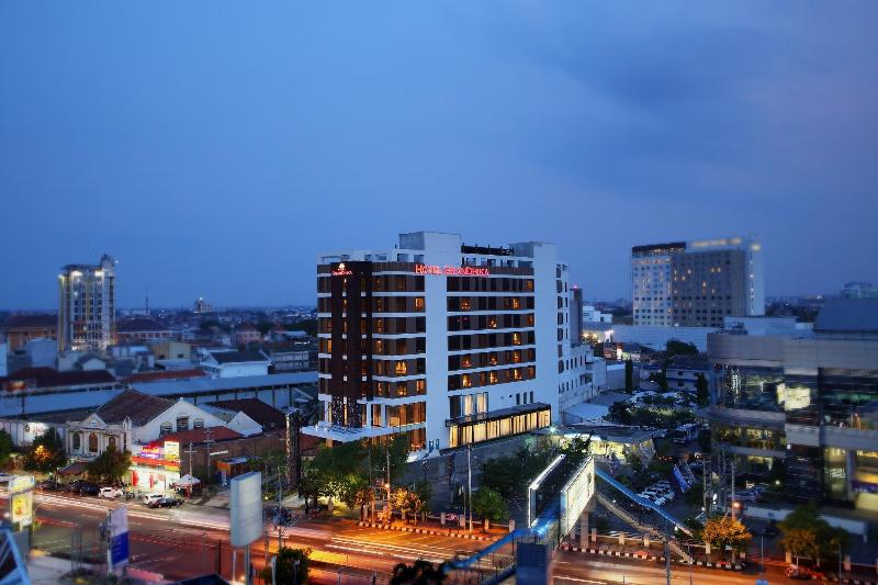 Fotos del hotel Grandhika Pemuda Semarang:  6