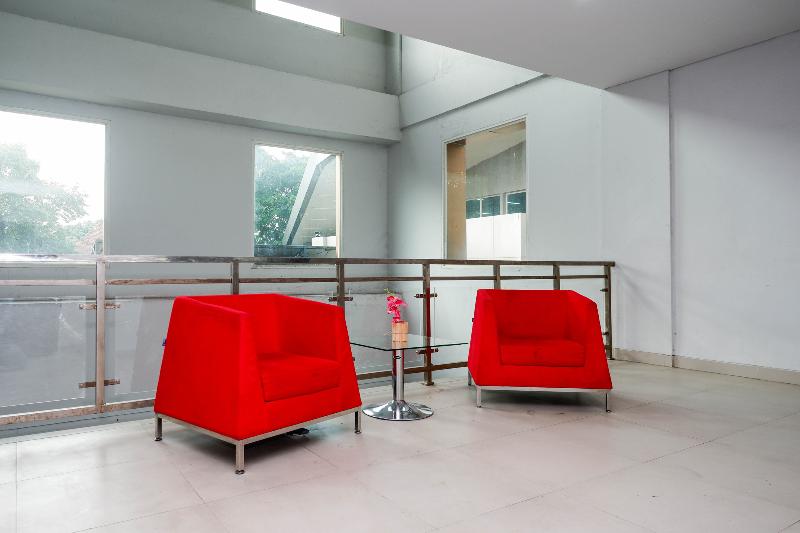 Fotos del hotel Capital O 1571 Utc  Semarang:  4