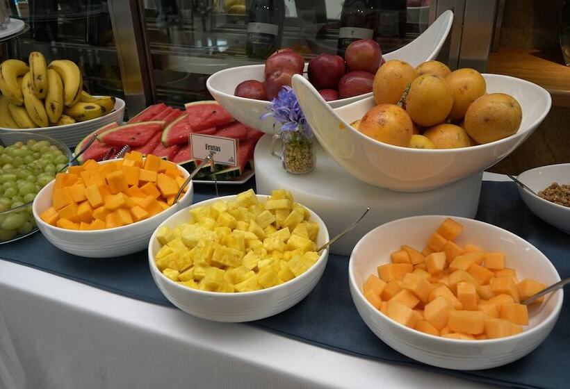 Fotos del hotel Lyz Business:  11