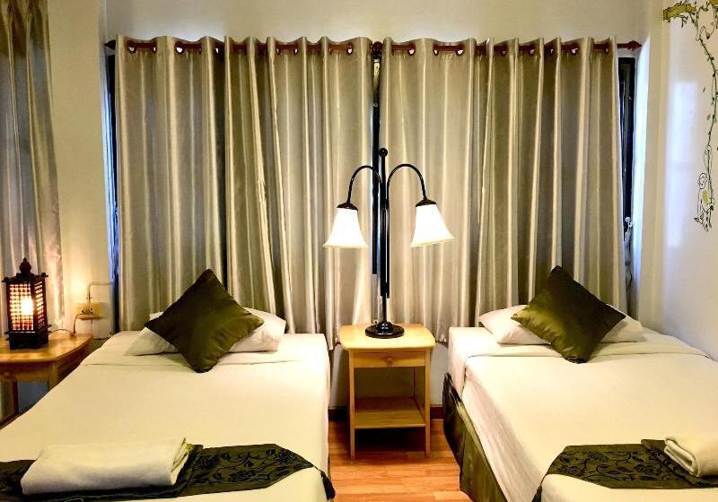 Fotos del hotel Phunyanuch:  3