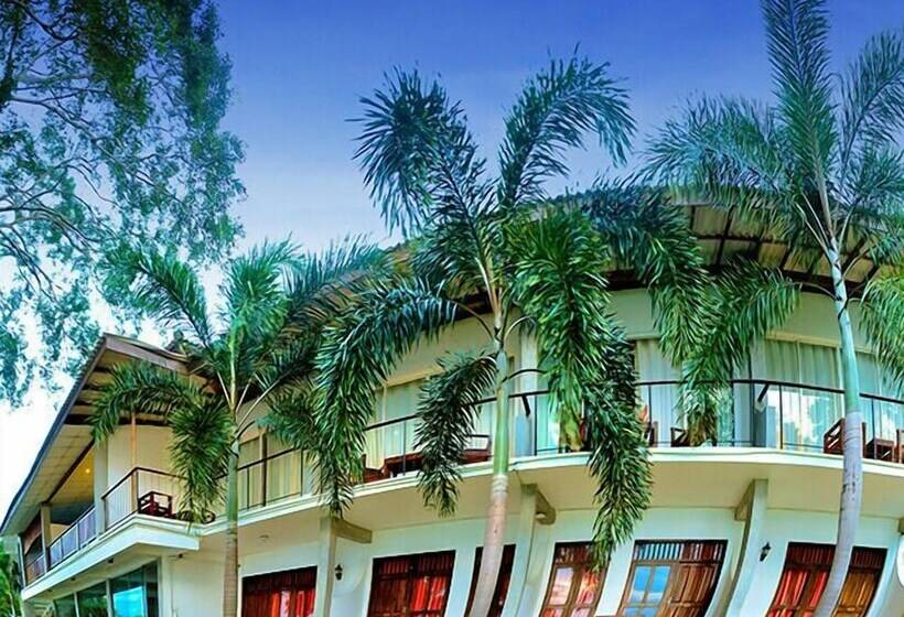 Fotos del hotel Lake Wind Resort:  2