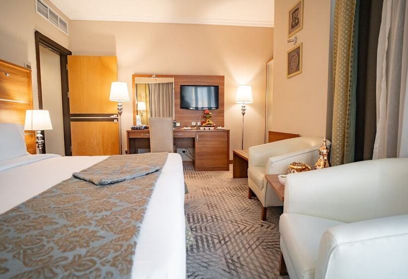 Fotos del hotel Golden Tulip Al Mektan:  19