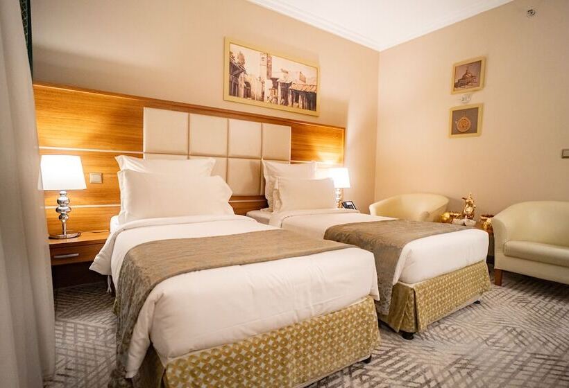 Fotos del hotel Golden Tulip Al Mektan:  11