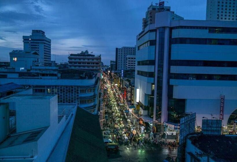 Fotos del hotel The Three Hatyai:  16