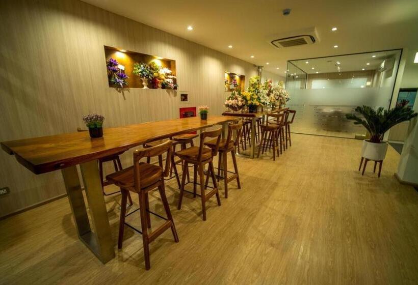 Fotos del hotel The Three Hatyai:  4