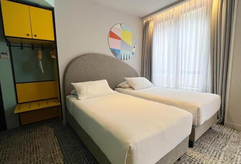 Fotos del hotel Ibis Styles Tbilisi Center:  1
