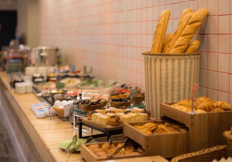 Fotos del hotel Ibis Styles Tbilisi Center:  2