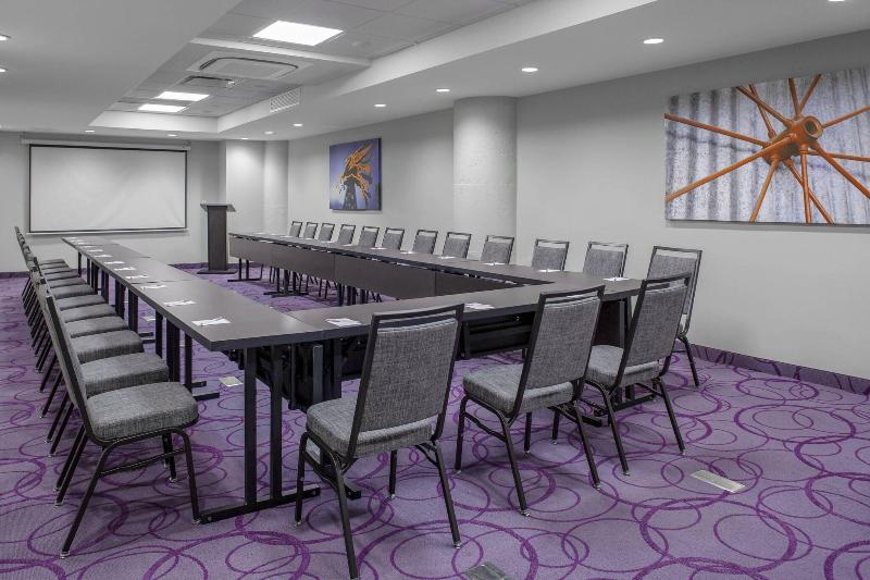 Fotos del hotel Fairfield Inn & Suites By Marriott Dallas Downtown:  16