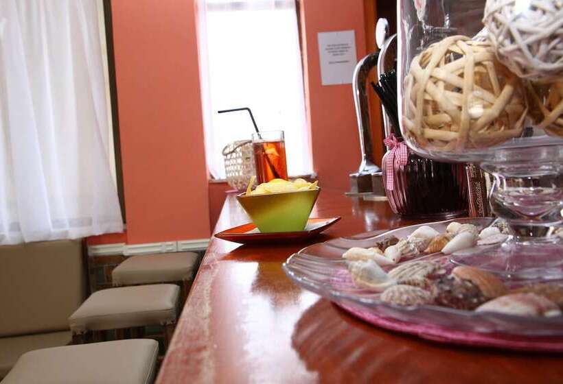 Fotos del hotel Triton Garden:  14