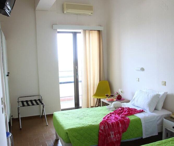 Fotos del hotel Triton Garden:  2