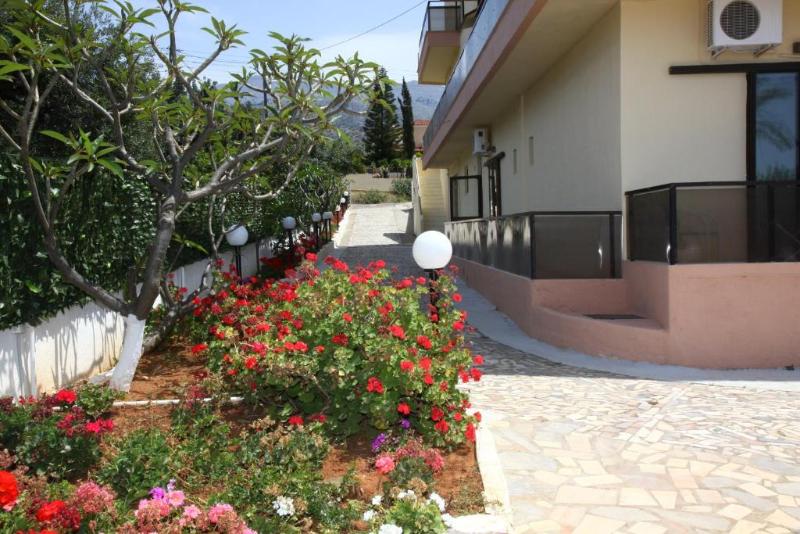 Fotos del hotel Triton Garden:  8