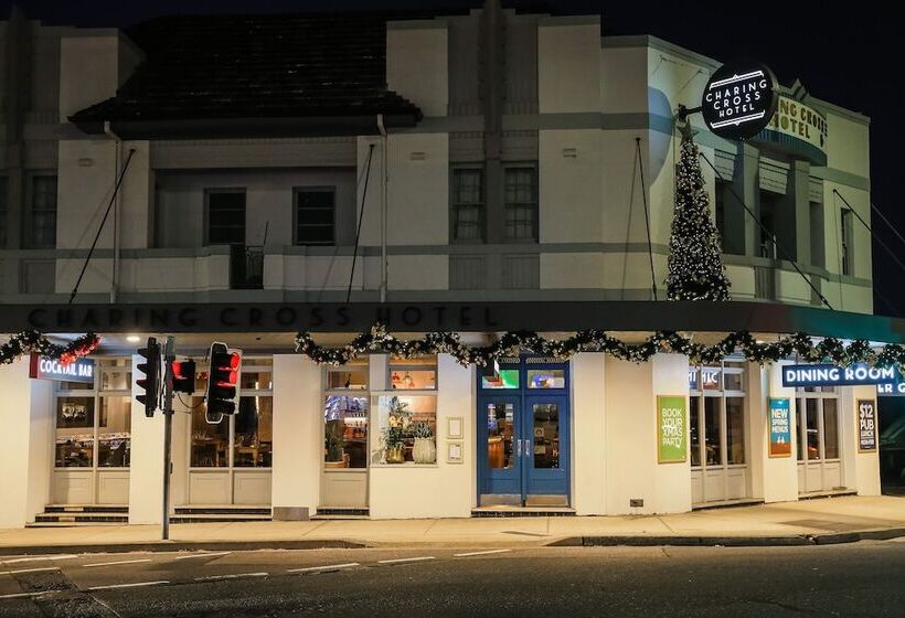 Fotos del hotel Charing Cross:  15