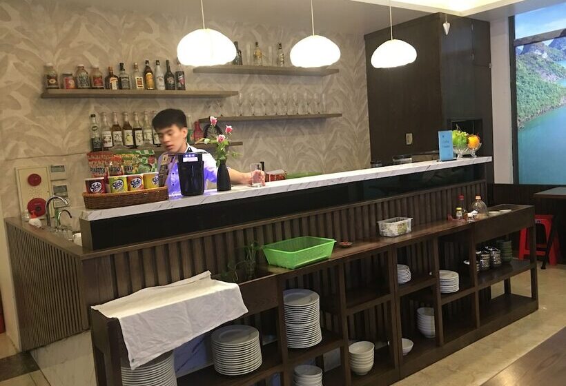 Fotos del hotel Inearth:  5