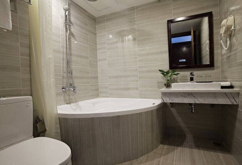 Fotos del hotel Inearth:  20