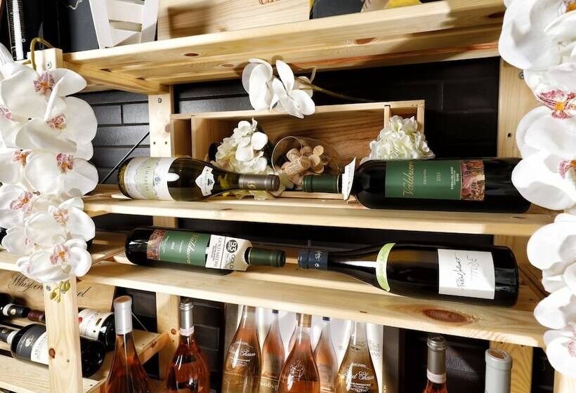 Fotos del hotel All Seasons Residence:  10