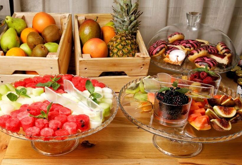 Fotos del hotel All Seasons Residence:  8