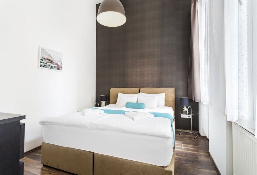 Fotos del hotel Mika Downtown:  16