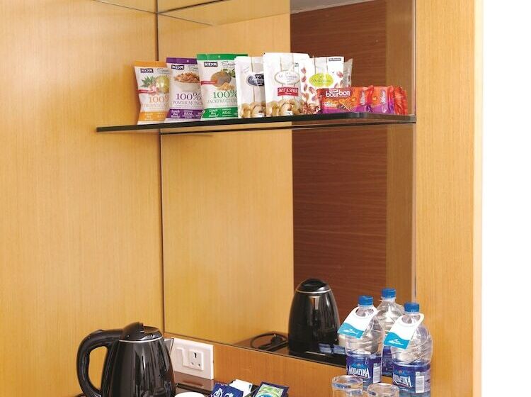 Fotos del hotel The Central Residency:  19