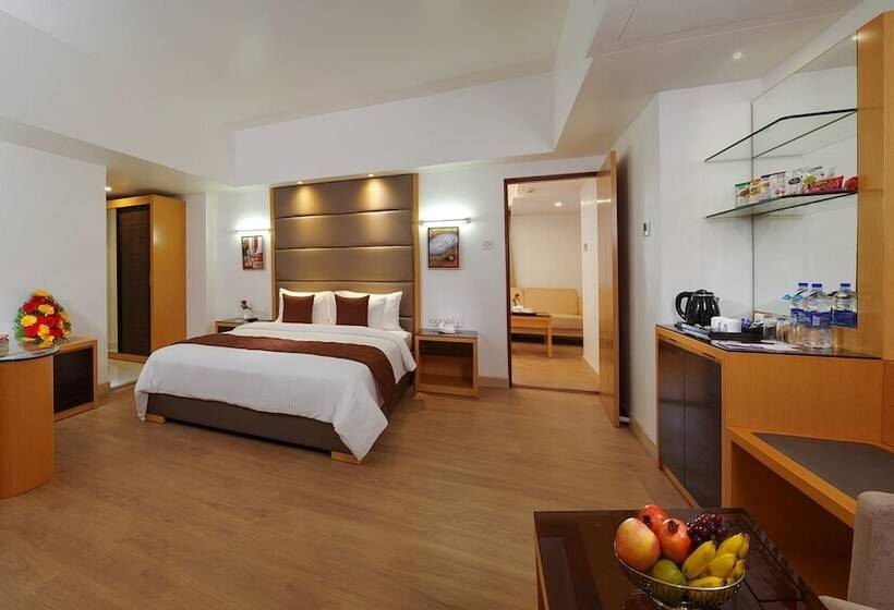 Fotos del hotel The Central Residency:  8