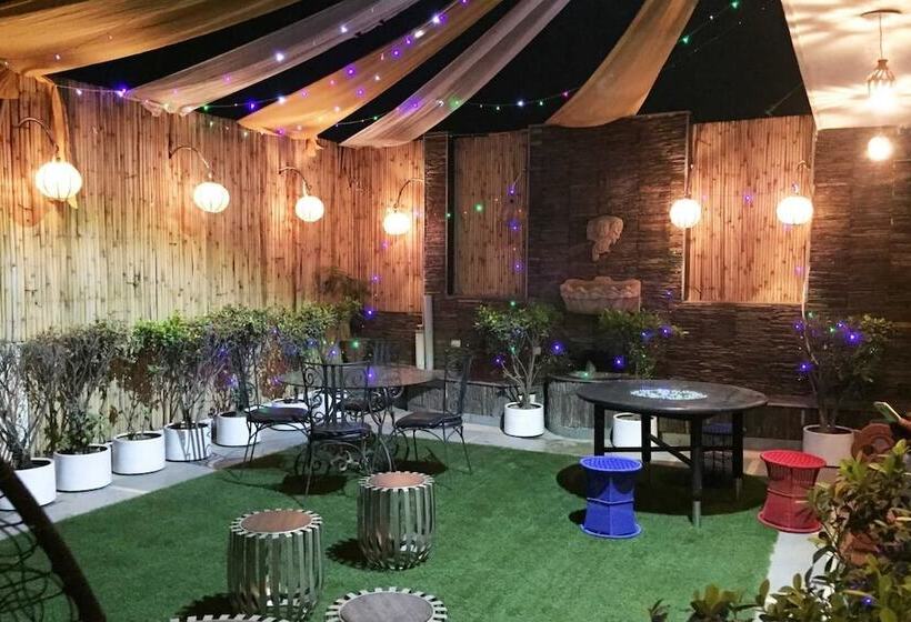 Fotos del hotel Anantkoti:  14