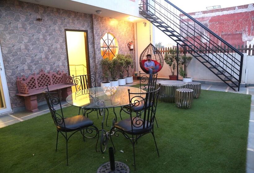 Fotos del hotel Anantkoti:  5