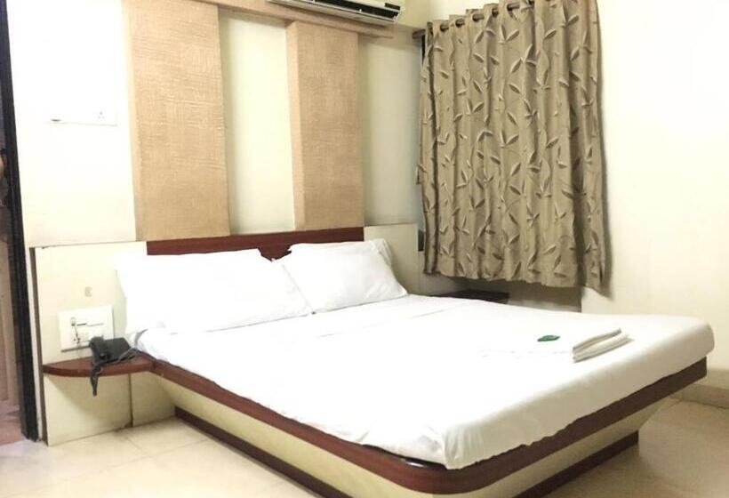 Fotos del hotel Pranav Executive:  6