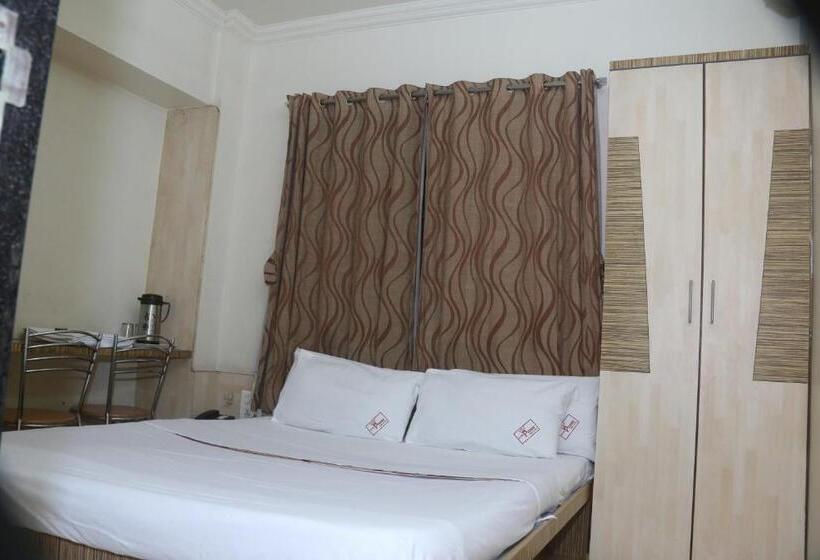 Fotos del hotel Pranav Executive:  15