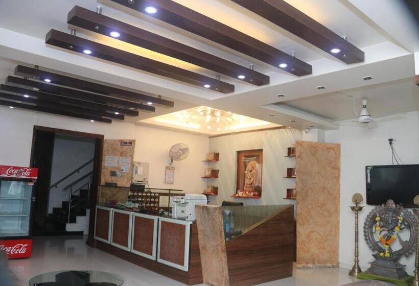 Fotos del hotel Pranav Executive:  11