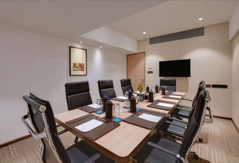 Fotos del hotel The Fern  Goregaon:  9