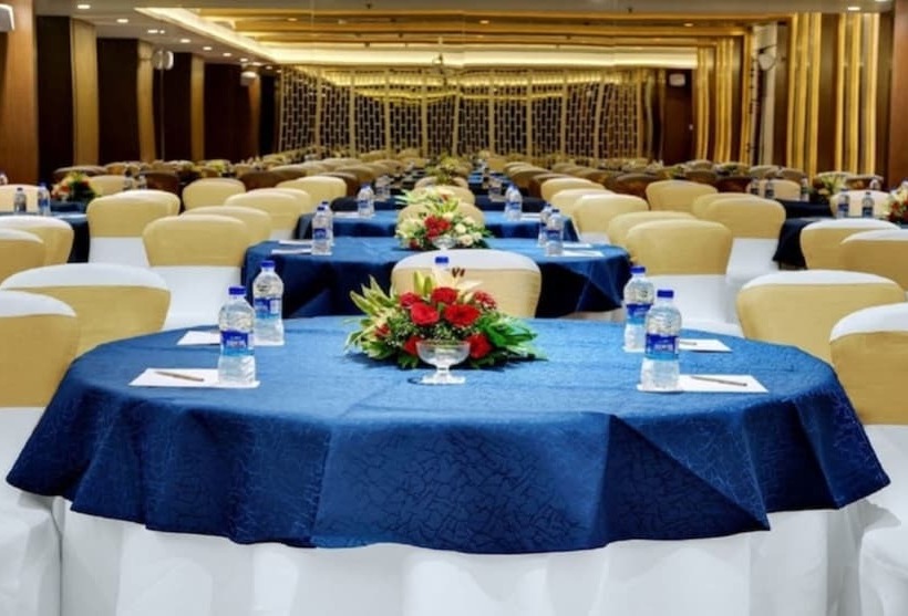 Fotos del hotel The Fern  Goregaon:  21