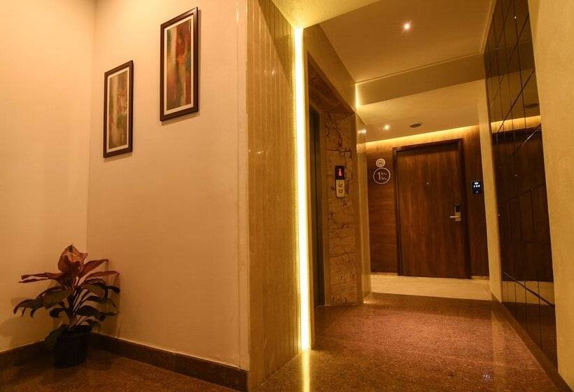 Fotos del hotel Roopa Elite:  6