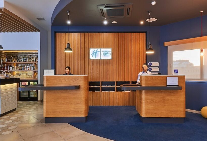 Fotos del hotel Holiday Inn Express  Malta, An Ihg:  25