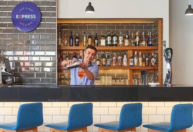 Fotos del hotel Holiday Inn Express  Malta, An Ihg:  4