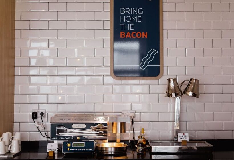 Fotos del hotel Holiday Inn Express  Malta, An Ihg:  23