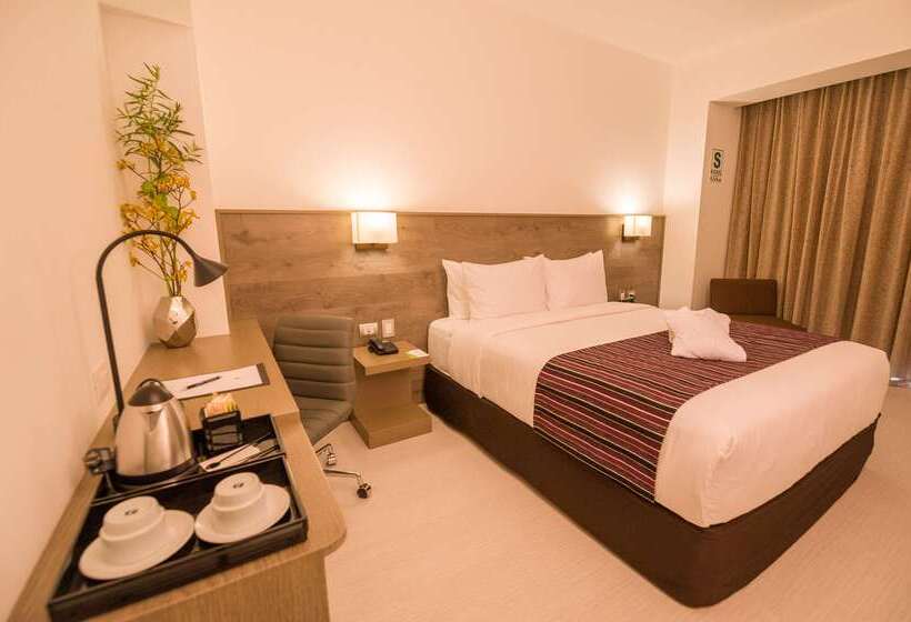 Best Western Plus Urban Larco