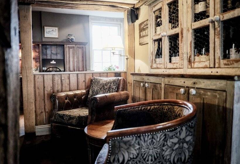 Fotos del hotel The Crown Inn:  24