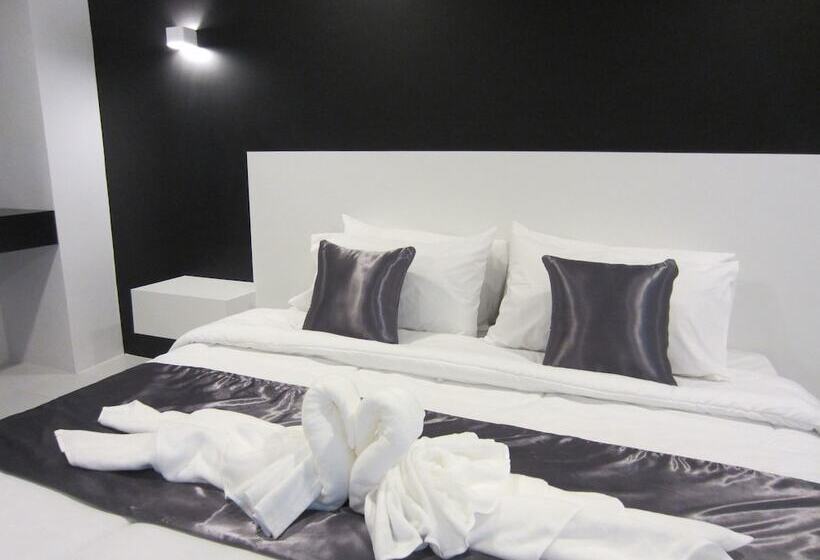 Fotos del hotel The Luna Compass:  4