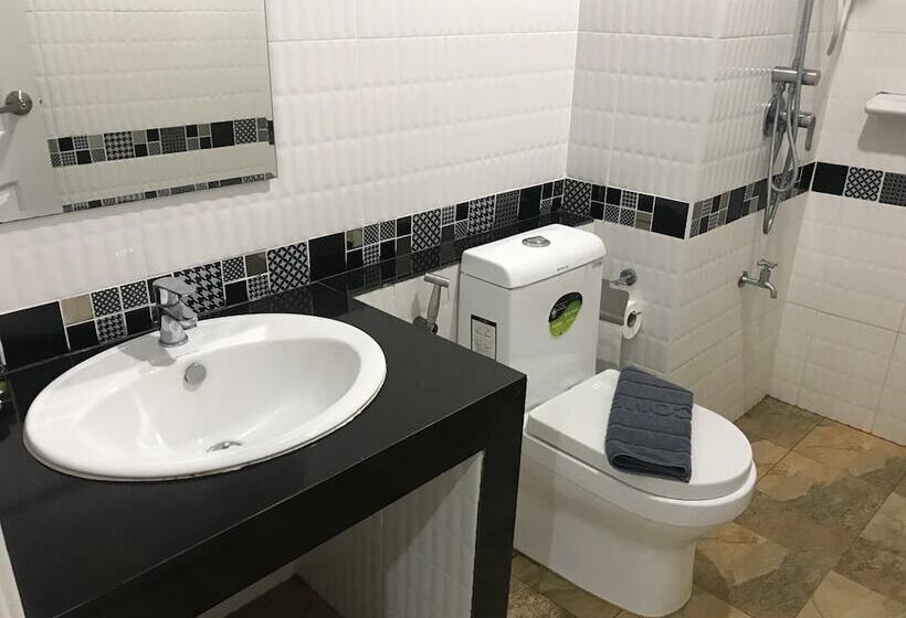 Fotos del hotel Ttt:  13