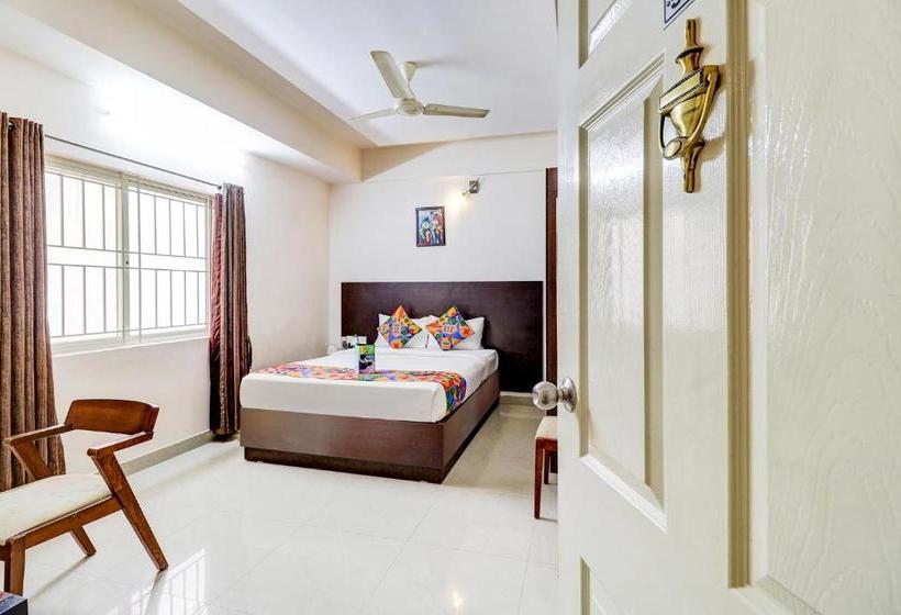 Fotos del hotel Fabhotel Bali Square Munnekollal:  8