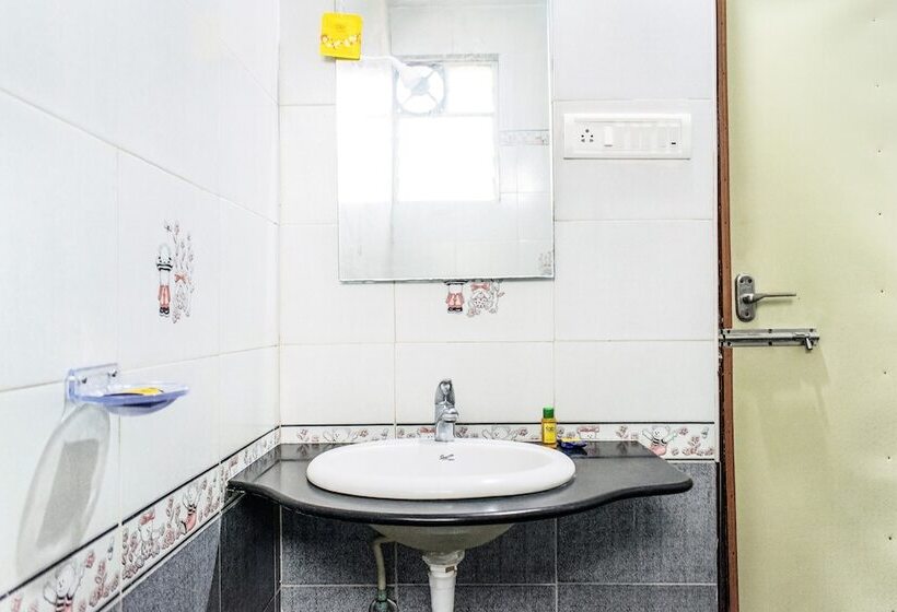 Fotos del hotel Fabexpress Kapsstone Egmore:  9