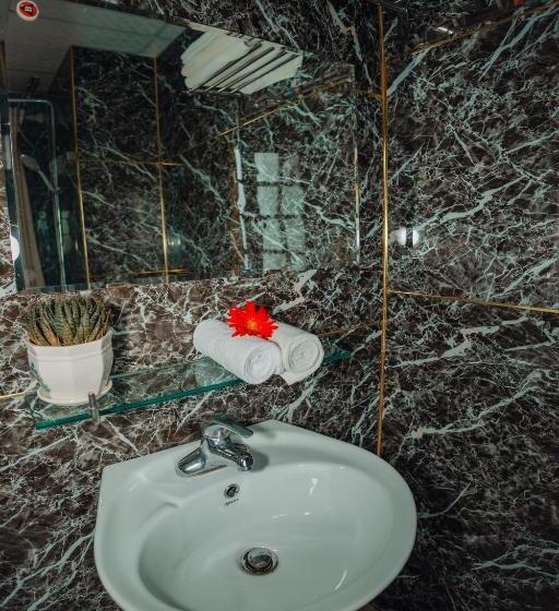 Fotos del hotel Viet Flower:  6