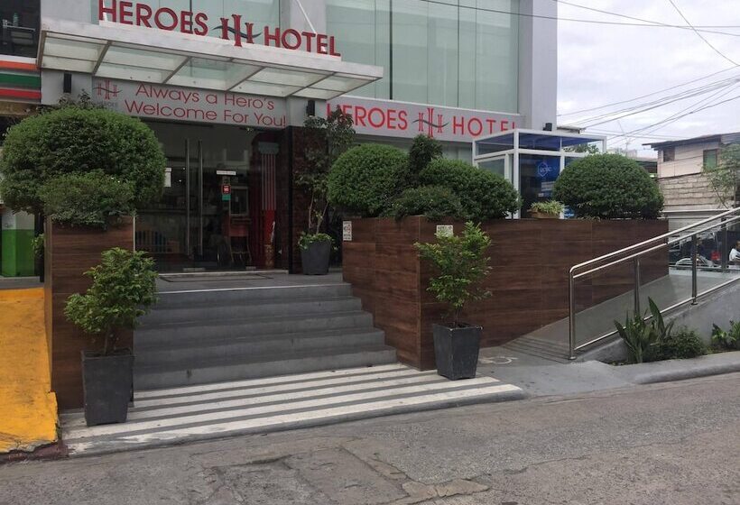 Fotos del hotel Heroes:  17